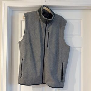 Vineyard Vines Men’s Gray Full Zip Vest Size XL